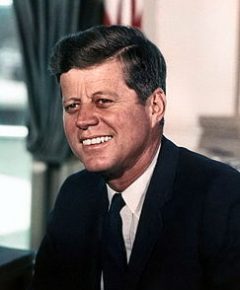 John_F._Kennedy_White_House_color_photo_portrait